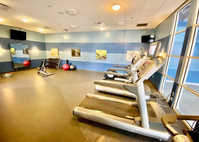 Holiday Inn Express Columbus Airport Easton
